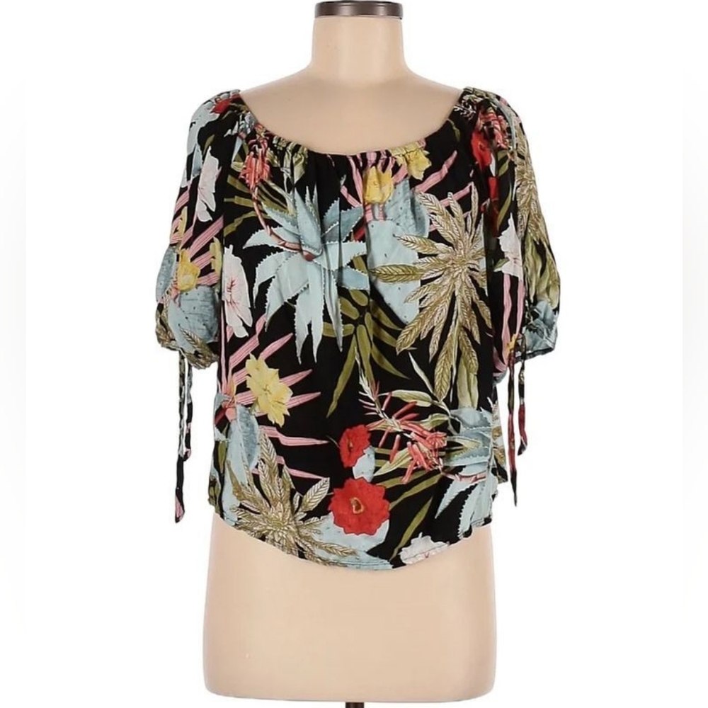Off the shoulder Blouse